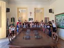 Câmara Municipal recebe visita dos professores, monitores e alunos da Escola Nephtalina Carvalho Ávila