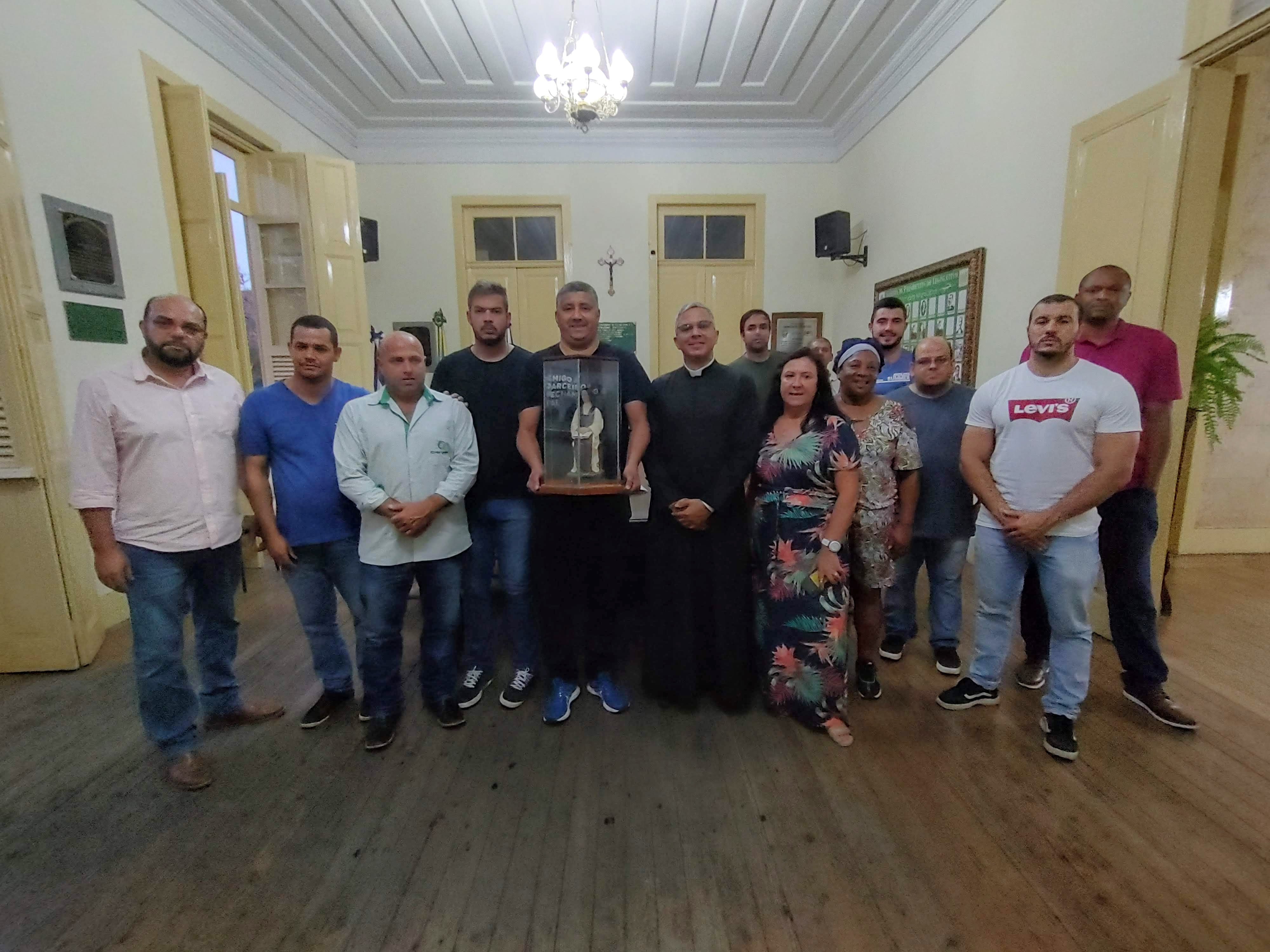 Imagem da Padroeira visita o Legislativo